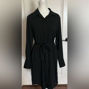 Medium Black Flowy, Comfortable Dress.  Great for Work or Social Gathering!